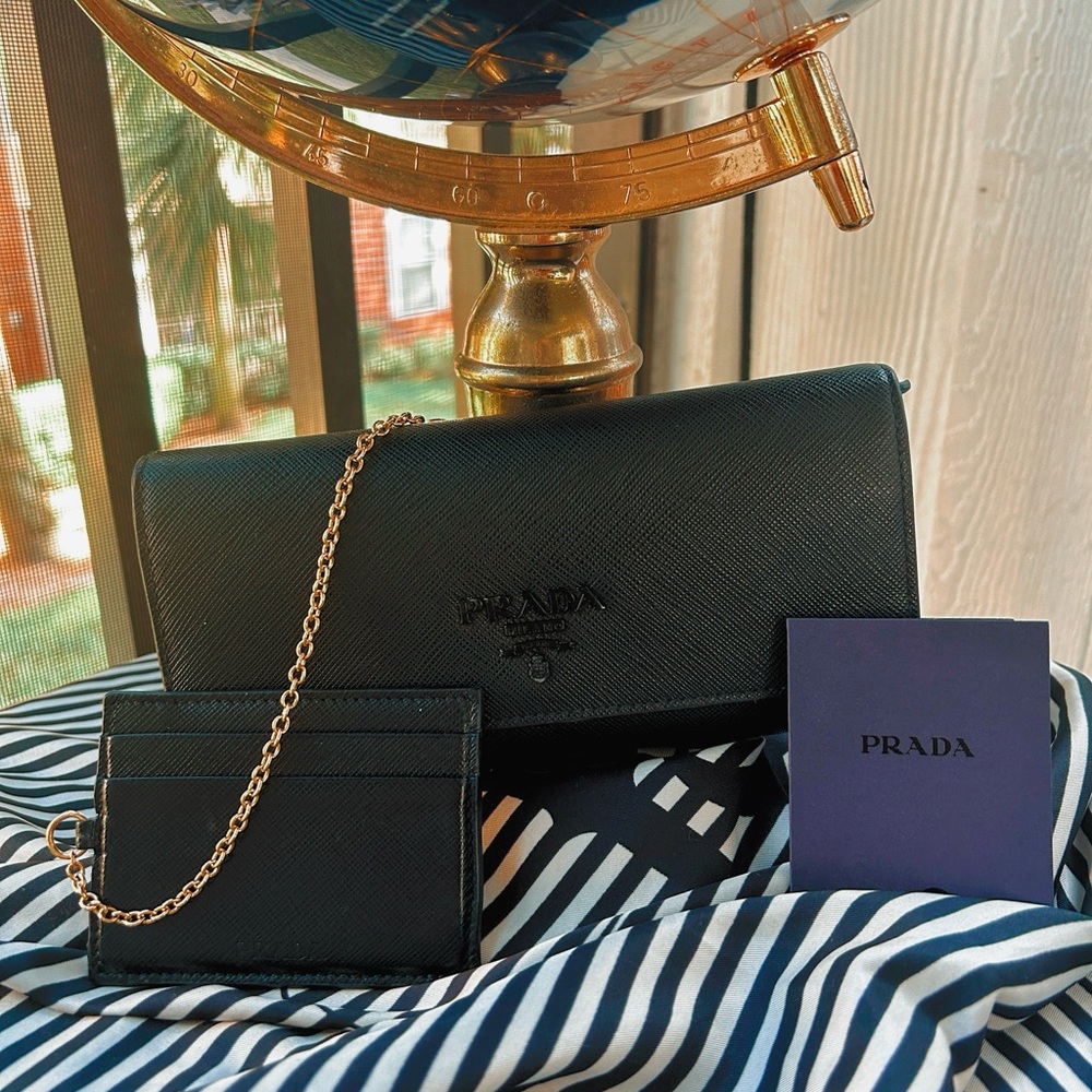 Prada | Large Saffiano Leather Wallet - Black